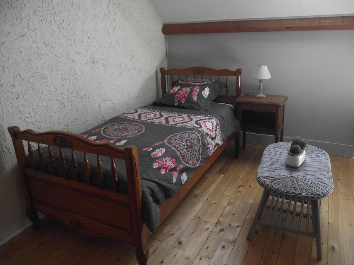 Chambres Du Gres Rouge De Beauval Exterior photo
