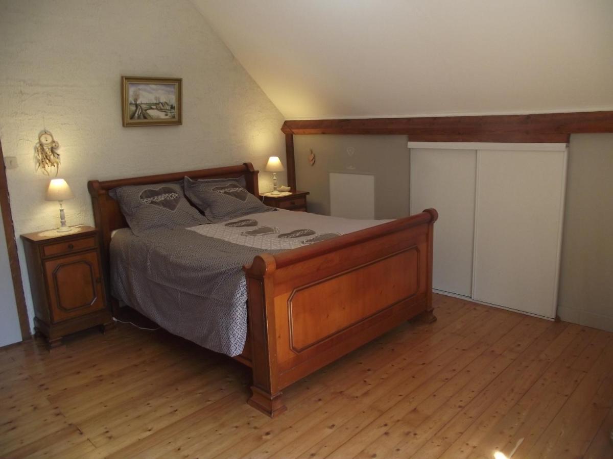 Chambres Du Gres Rouge De Beauval Exterior photo